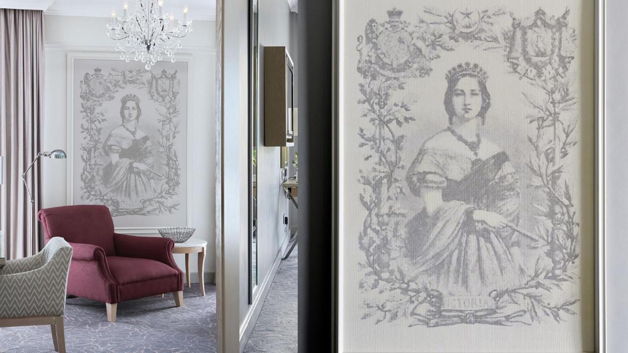 Queen Victoria By Newmark 5*